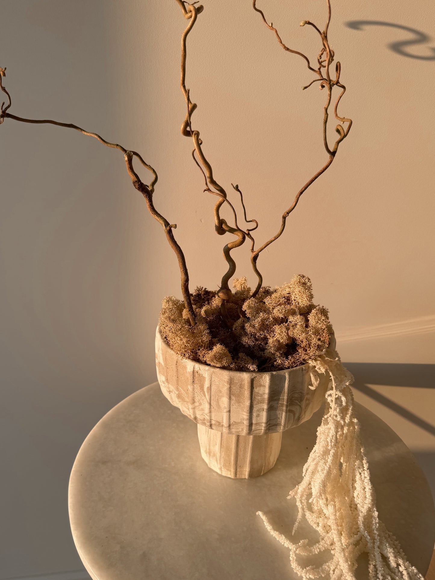 Ikebana Kompozicija Kreminė Su Vaza