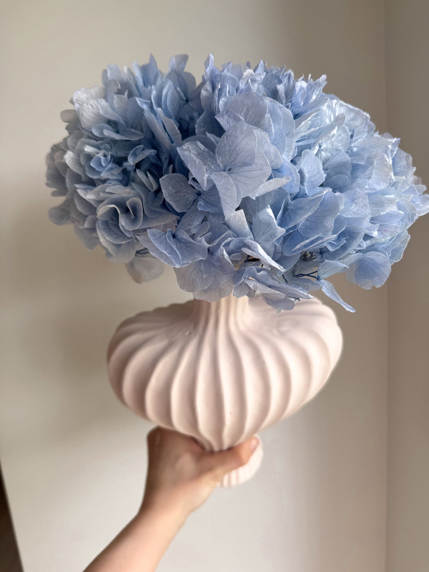 Puokštė Ocean Bloom Su Vaza