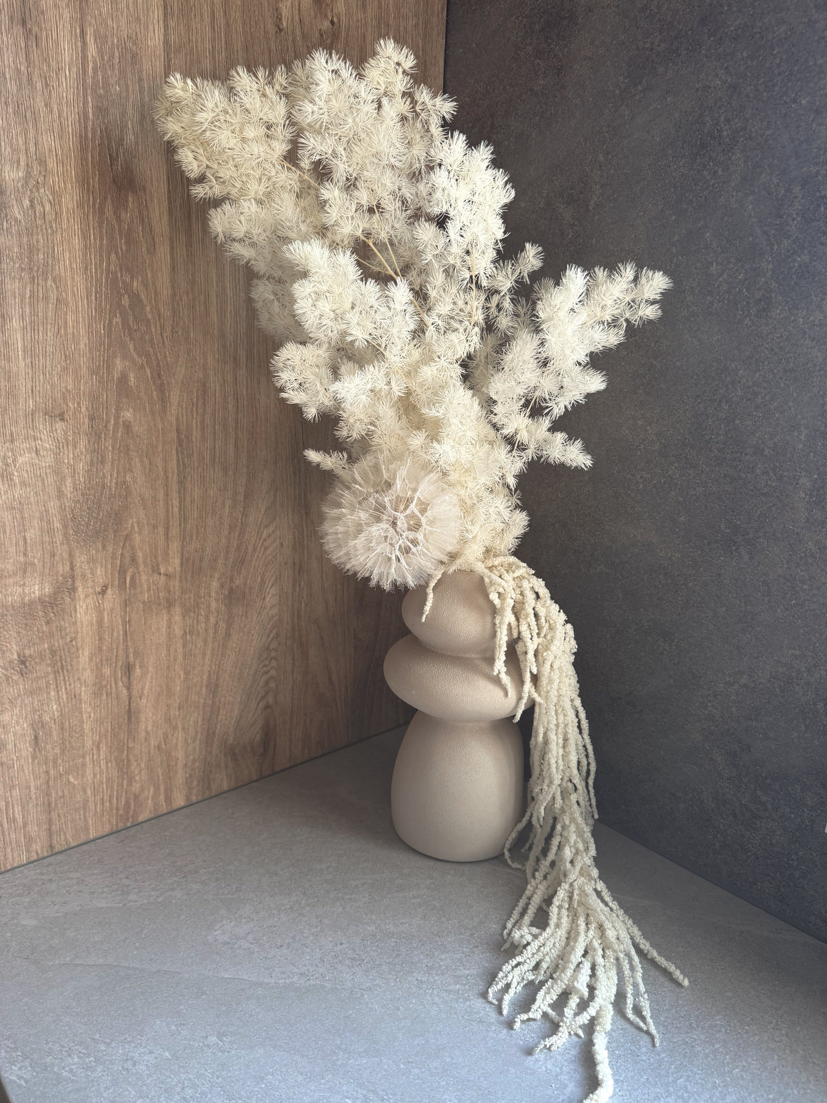 Puokštė Ivory Cloud