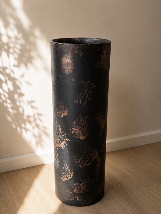 Vaza 50cm Juoda
