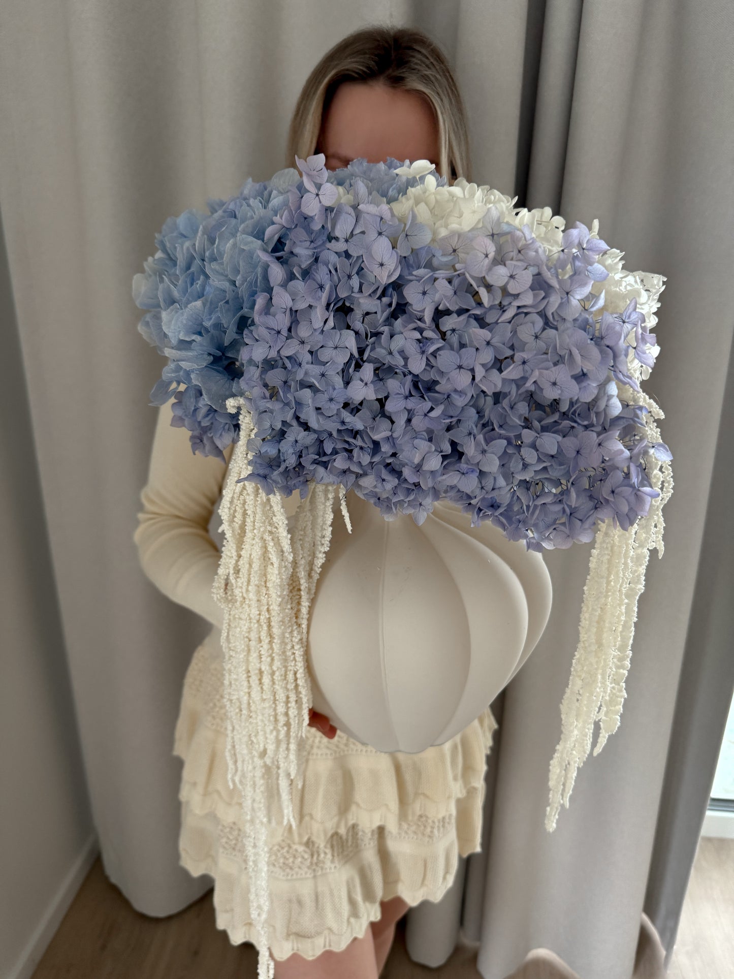 Puokštė Fleur Élégante Su Vaza